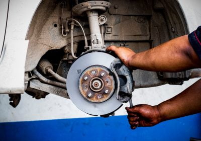 Squeaky brakes: Causes and solutions