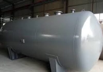 Comparing Fuel Tanks and Petrol Tanks: Which Is More Efficient for Industrial Use?