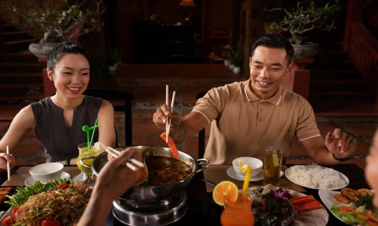 4 Reasons Home-Cooked Food Delivery in Singapore Works for Busy Households